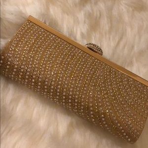 A gorgeous party purse!
